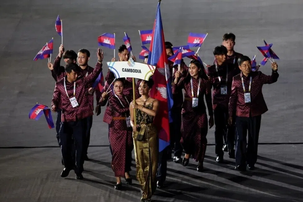 தென்கிழக்காசிய விளையாட்டுப் போட்டிகள்: விளையாட்டாளர்களை மீட்டுக்கொண்ட கம்போடியா