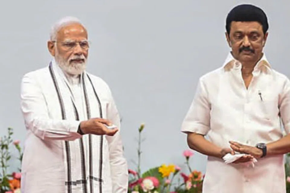 இந்தியப் பிரதமர் நரேந்திர மோடி, தமிழக முதல்வர் மு.க.ஸ்டாலின்.