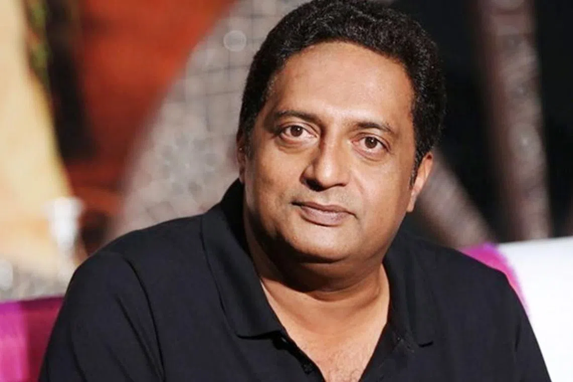 பணம் கொடுத்தாலும் நடிக்க மாட்டேன்: பிரகாஷ் ராஜ்