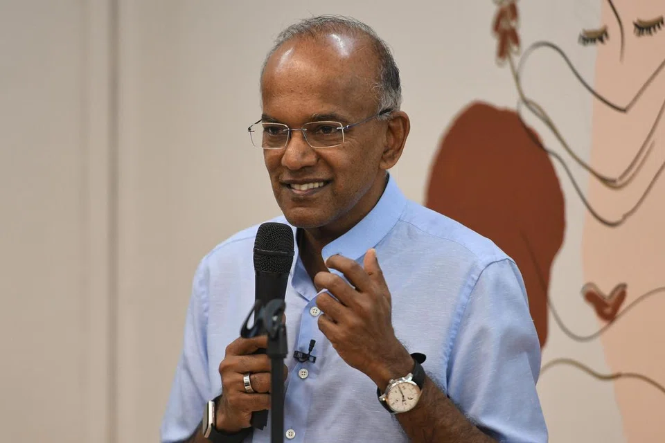 உள்துறை, சட்ட அமைச்சர் கா. சண்முகம்