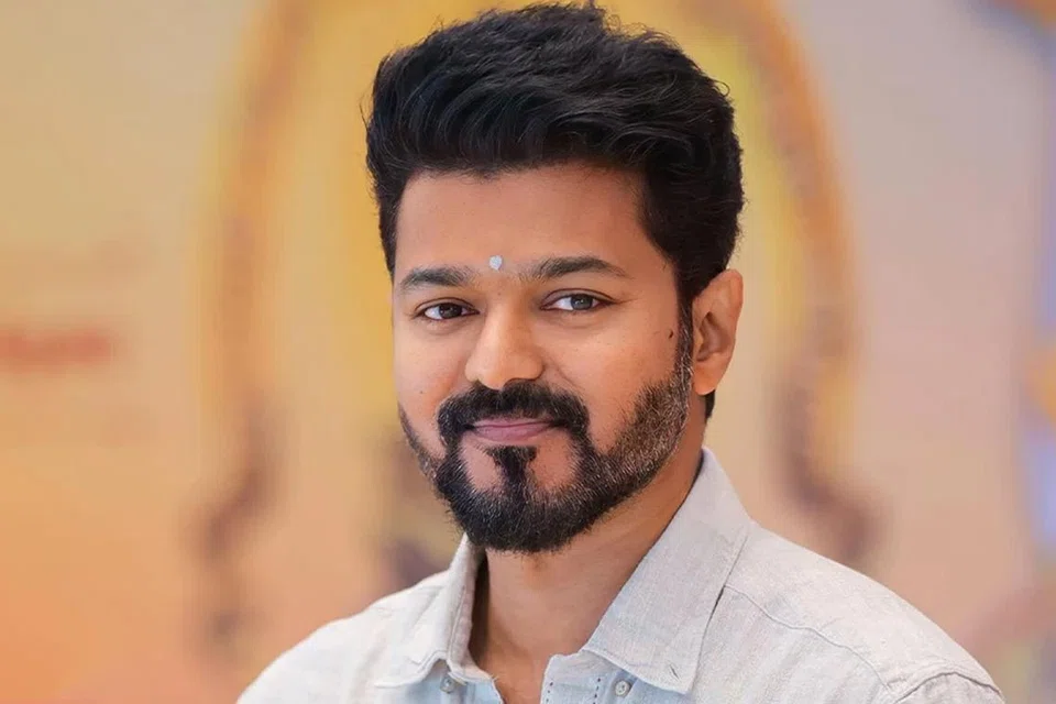 நடிகர் விஜய்.