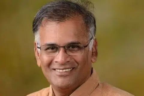 எழுத்தாளர் ஜெயமோகன்.