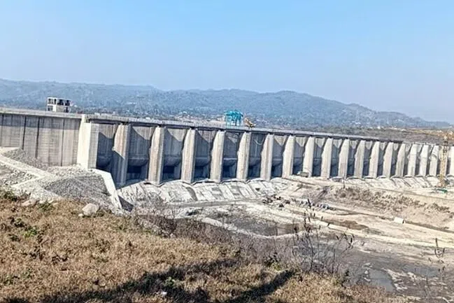 பாகிஸ்தானுக்குத் தண்ணீர் நிறுத்தப்படும்: ஜம்மு காஷ்மீர் அமைச்சர் 