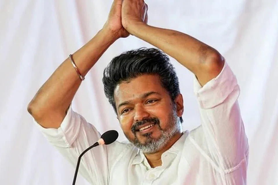 விஜய்.