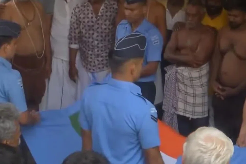 fdd55c01-2481-4b47-8170-7d7da306ecc0