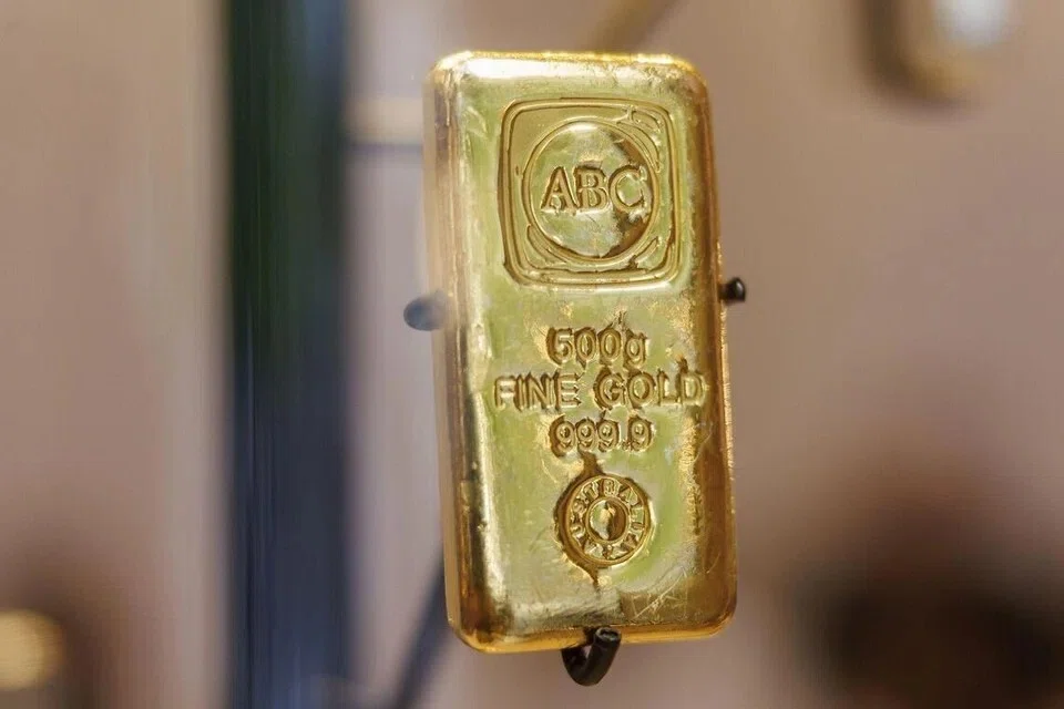 கடத்தப்படவிருந்த தங்கத்தின் மதிப்பு S$845,000 எனக் கூறப்பட்டது.