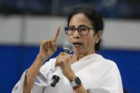மம்தா பானர்ஜி.