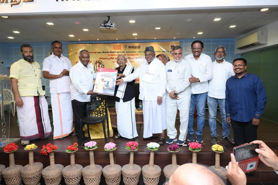சென்னை மயிலாப்பூரில் உள்ள கவிக்கோ மன்றத்தில் பிப்ரவரி 22ஆம் தேதி ‘சிங்கப்பூரில் முத்தமிழறிஞர் கலைஞர்’ நூல் வெளியிடப்பட்டது.