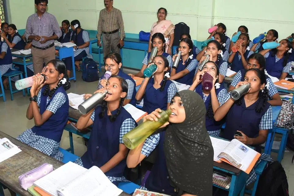 c2330108-1dd1-46a2-891a-1cb4add08086