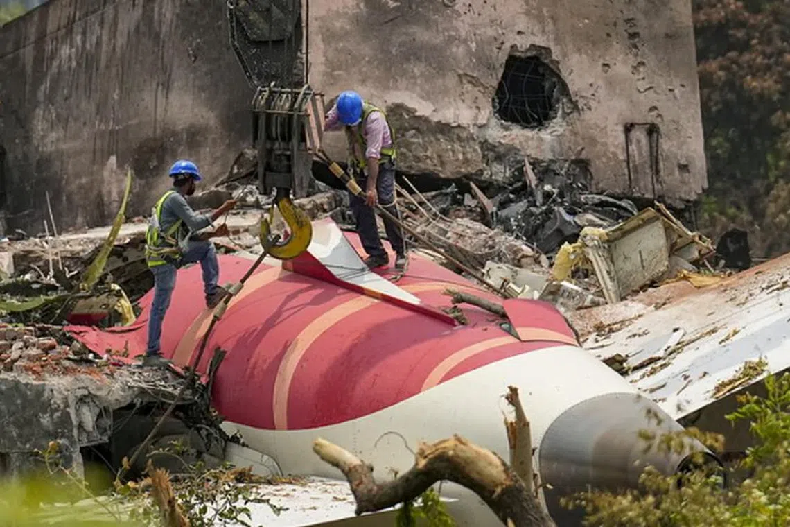 ‘11A’ விமான இருக்கை மீதான மோகம் நீடிப்பு; முந்திக்கொண்டு முன்பதிவு