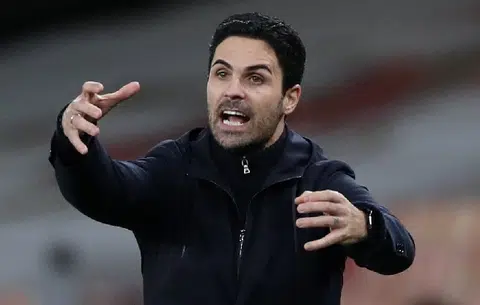 Arteta not to blame for Arsenal's form: Leno