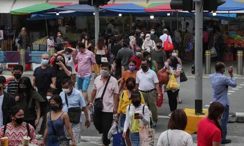 S'poreans to get up to $850, MediSave top-up for seniors