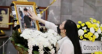 2-year-old drowns in pool with parents nearby at adults' photoshoot party