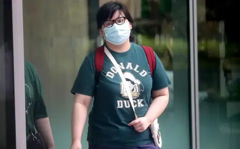 Woman pretends to be a man; extorts online girlfriend over nude photos