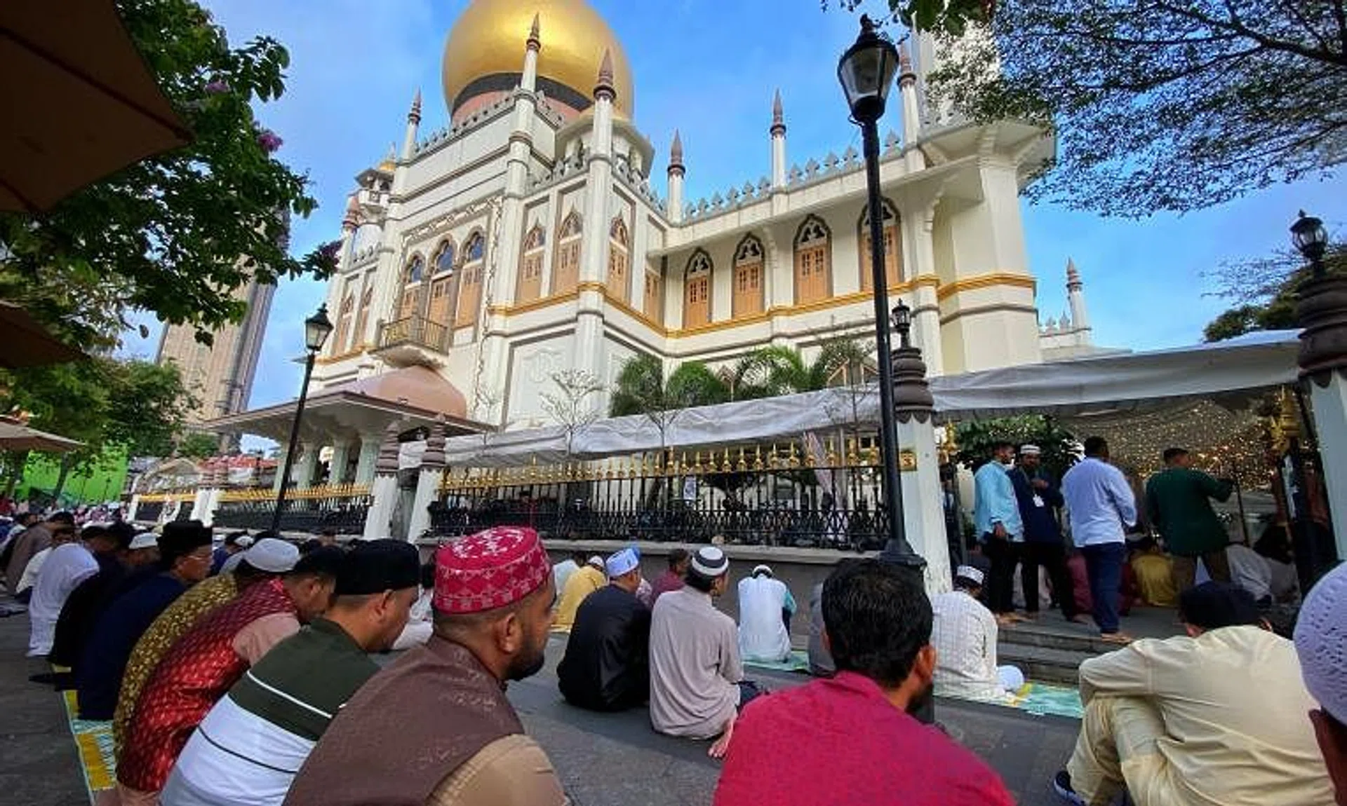 A total of 68 mosques are expected to accomodate 228,760 people, Muis said.