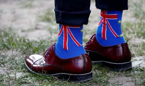 'How's Brexit going?' British politics mocked at home and abroad