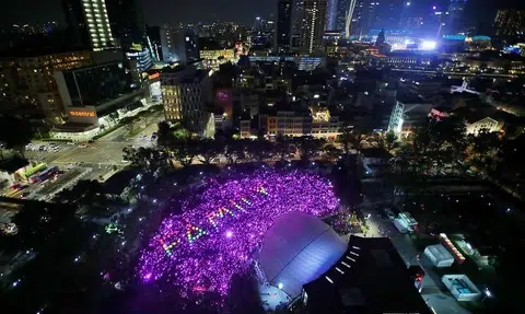 Thousands throng Hong Lim Park to celebrate first Pink Dot SG rally since Section 377A repeal