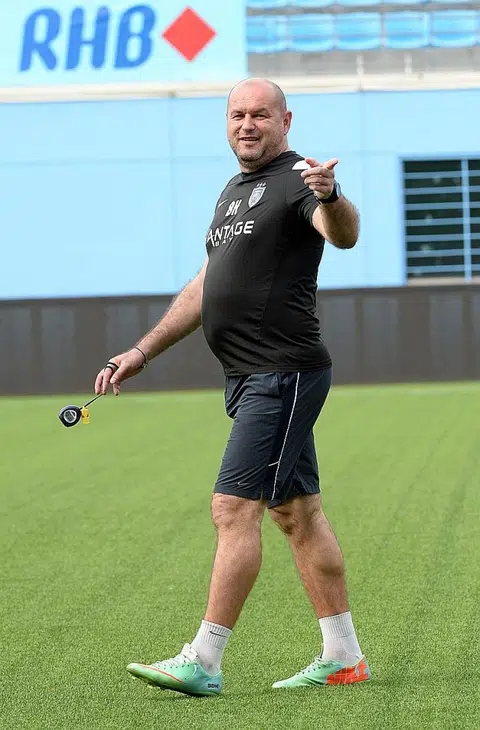 Hodak wants to coach Singapore