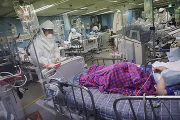 S. Korea to consider expanding home treatment as cases hit new high