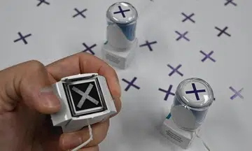 ELD dismisses false claims about 'disappearing ink' on new X-stamp
