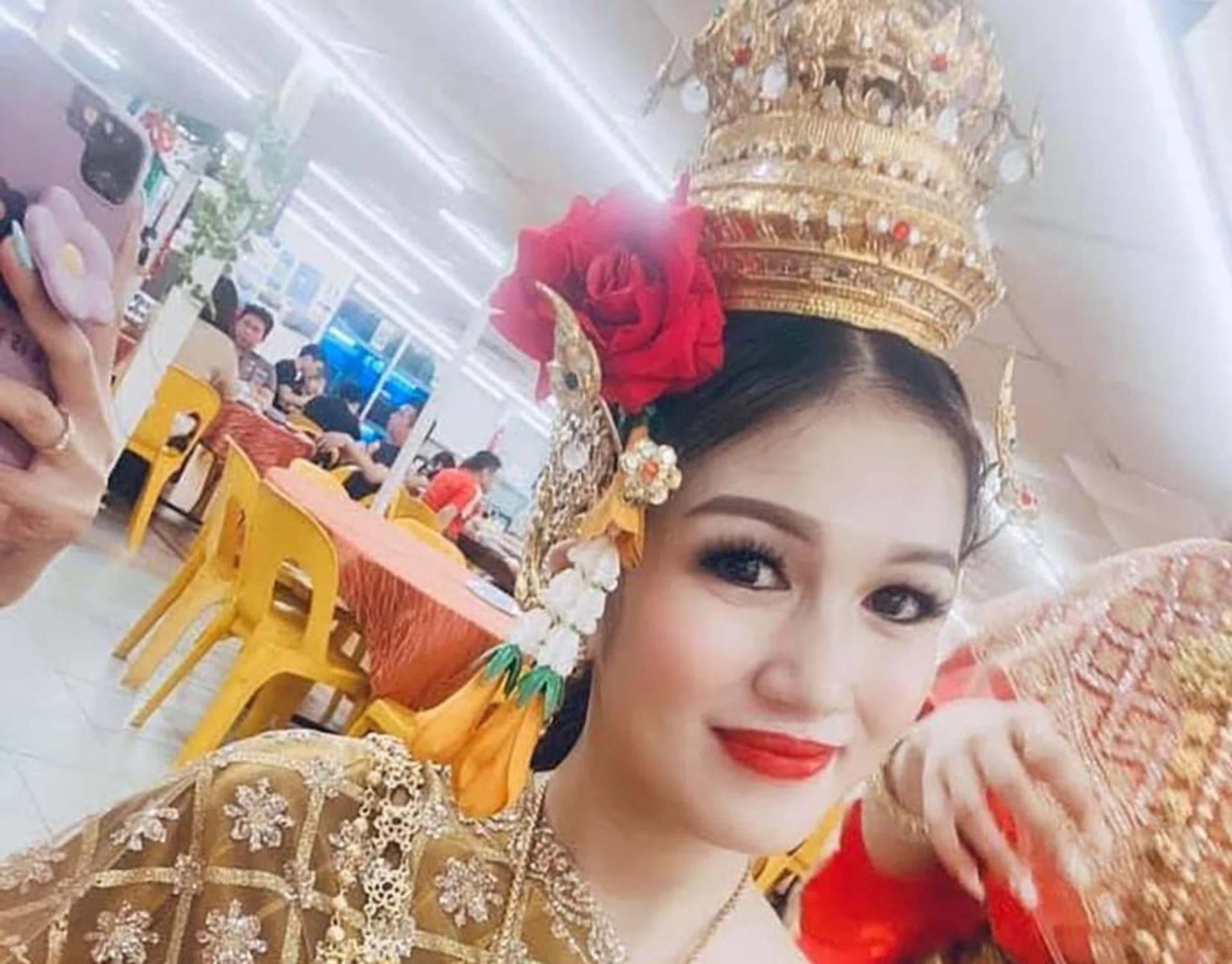 Ms Katesuda Buanark after she was allegedly deprived of oxygen for five minutes during a dental surgery.