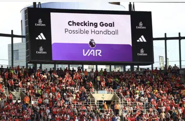 Premier League to explain VAR decisions online during games