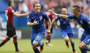 Modric fires in stunning volley to beat Turkey
