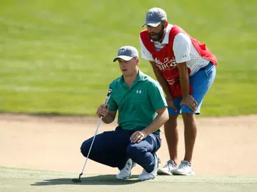 Jordan to play without regular caddie