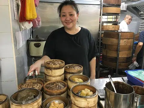 Bao shop owner gives shelter to disadvantaged kids