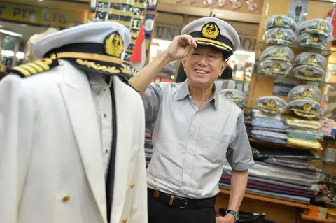 Captains take their hats off to him