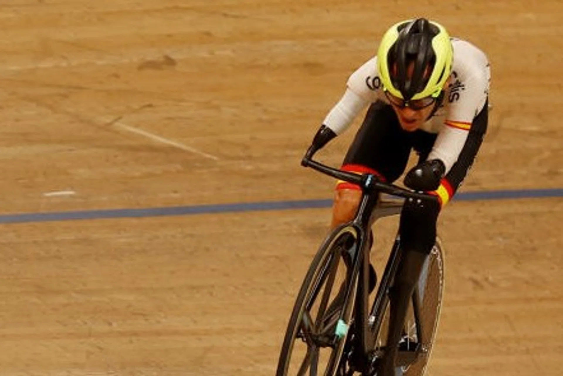 Spain's Ricardo Ten Argiles during the men's para-cycling C1 Scratch Race final during the UCI Cycling World Championships in Glasgow.