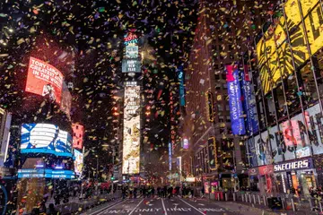New York welcomes back fully vaccinated revelers for New Year's Eve in Times Square