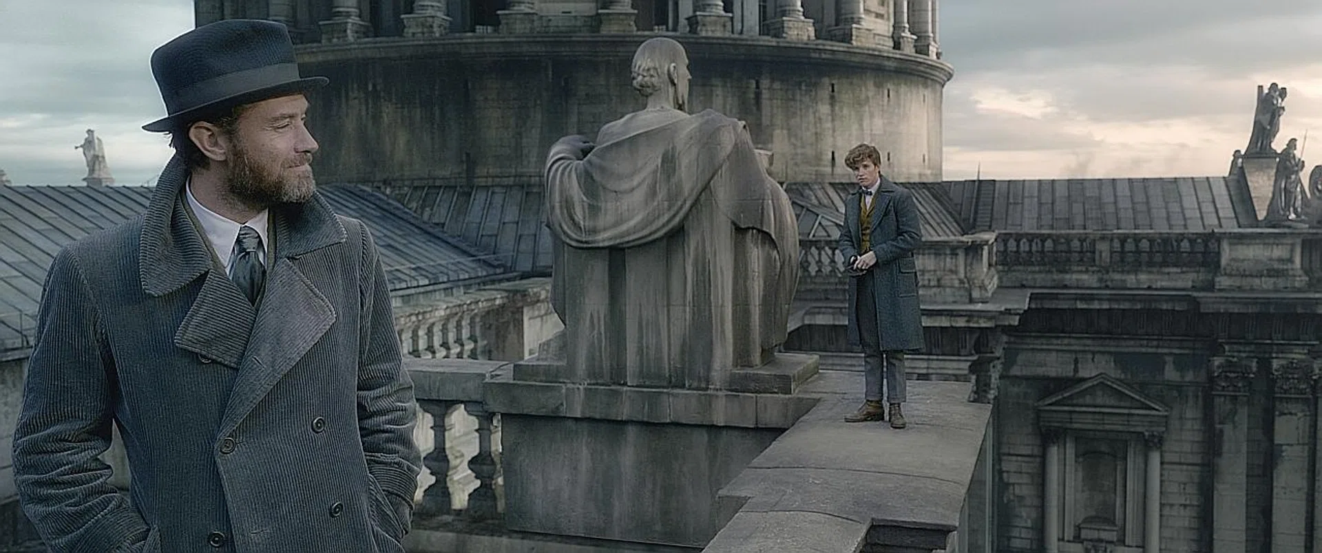 Jude Law (left) and Eddie Redmayne in Fantastic Beasts: The Crimes Of Grindelwald. 