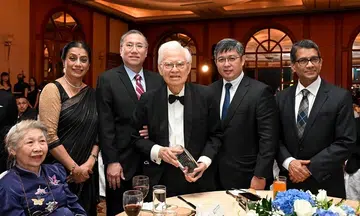 Singapore's pioneer kidney transplant surgeon dies at 95