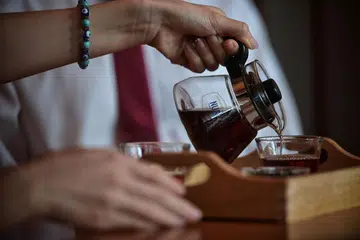 Drinking tea helps prevent dementia: NUS study