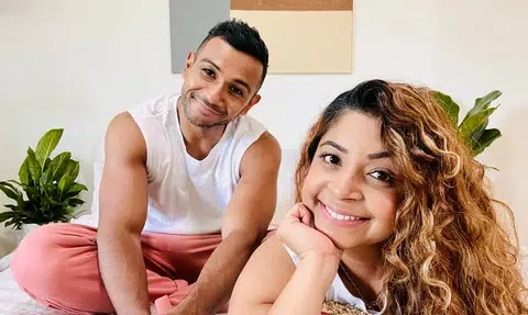 My Perfect Weekend with singer Taufik Batisah