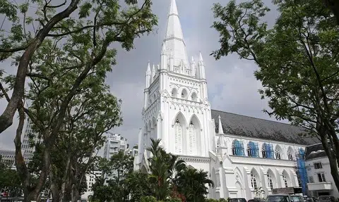 Anglican Church in S'pore 'deeply disappointed' by Church of England's blessing of same-sex couples