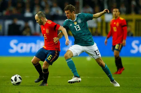 Germany, Spain draw lessons from stalemate