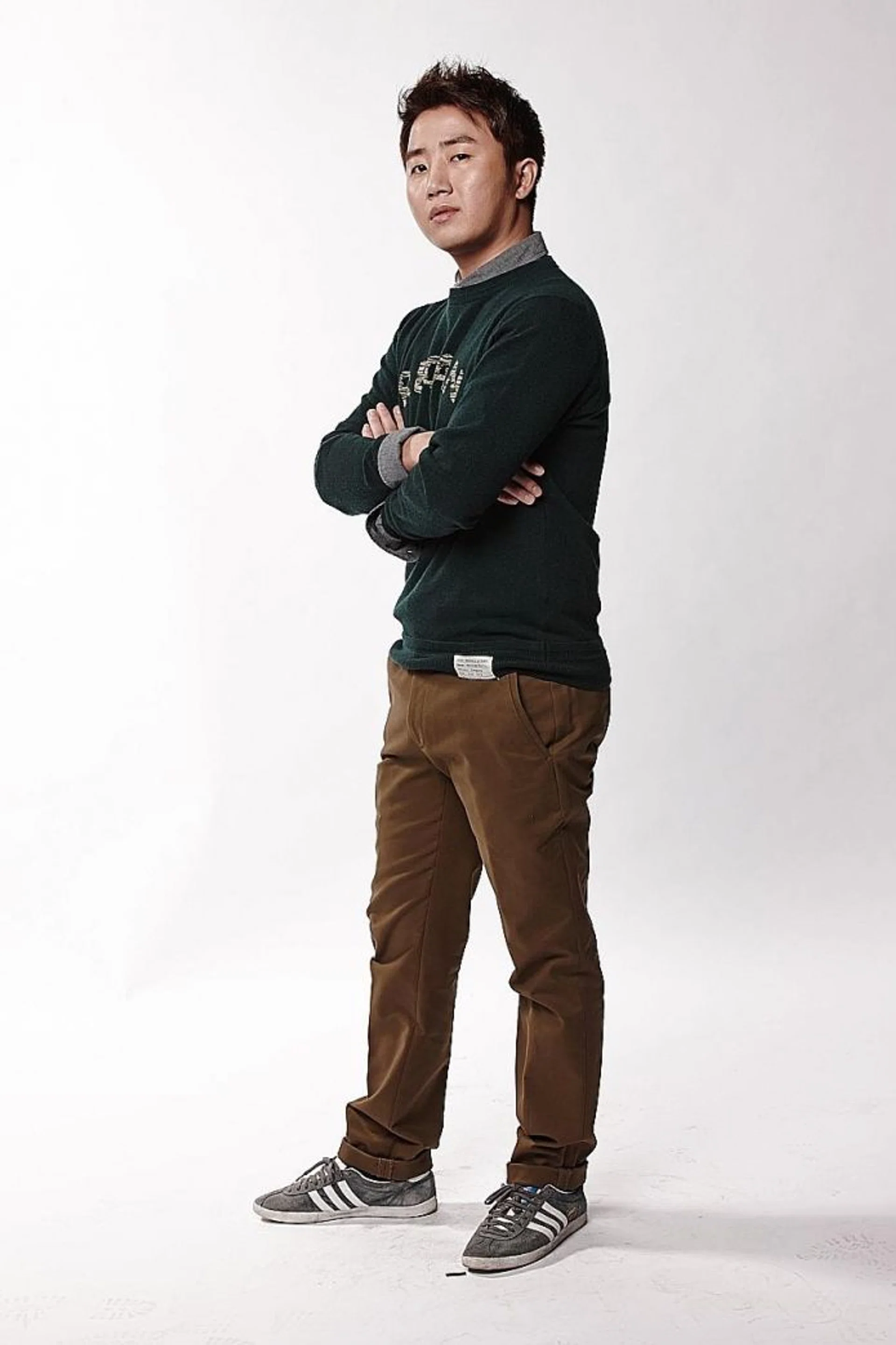 "I am happy and thankful for my (brainy and friendly) image. My character in The Genius reflects my true personality." - Hong Jin Ho

