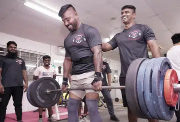 SP students aiming to teach migrant workers powerlifting end up 'observing'