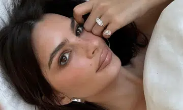 When one becomes two: Ratajkowski repurposes engagement ring into 2 'divorce rings'