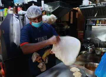 Prata is cheaper in the west while kopi is cheaper in central S'pore