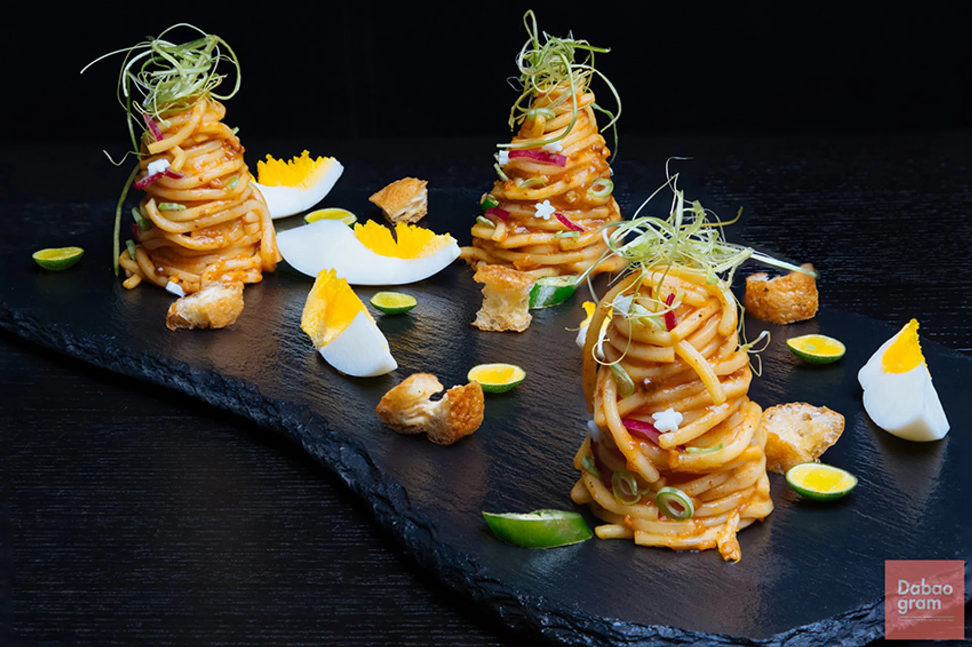 Mee Reebus replated by Dabaogram