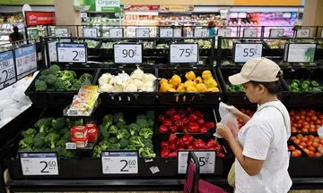 950,000 HDB households to get first tranche of 2023 GST Vouchers in April