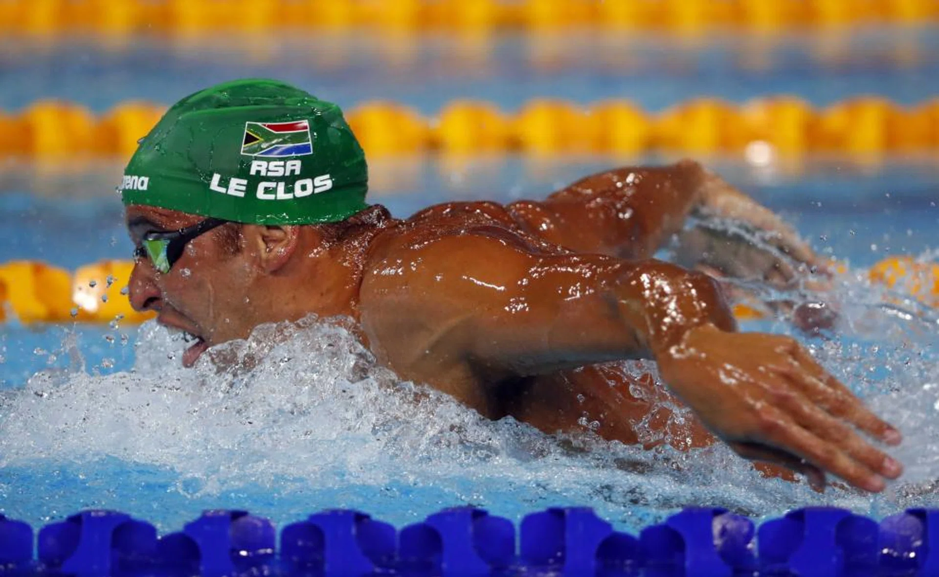 Chad le Clos has another chance to add to his gold-medal haul in the men's 100m freestyle final on Sunday.
