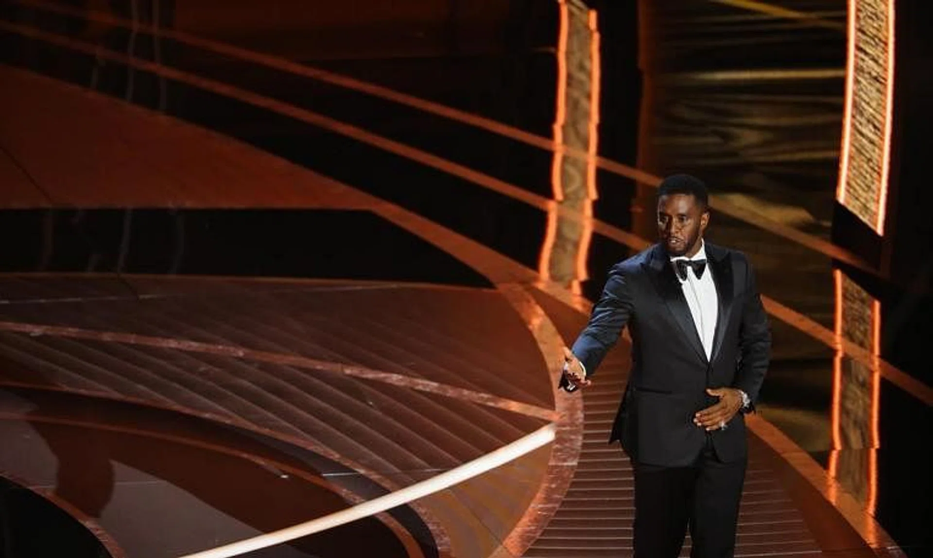 FILE PHOTO: Sean \"Diddy\" Combs speaks to the audience at the 94th Academy Awards in Beverly Hills, California, U.S., March 27, 2022. REUTERS/Brian Snyder/FILE PHOTO