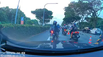 Woman pillion rider dies after accident involving motorbike, 2 cars near Woodlands Checkpoint