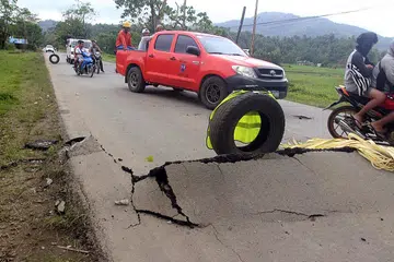 Earthquake, roadblock