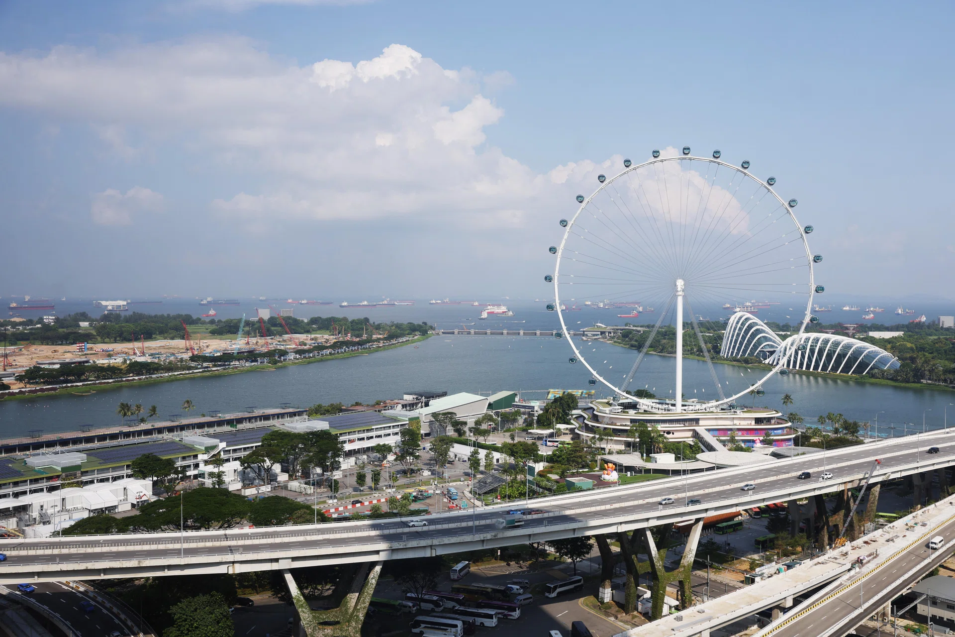 The Building and Construction Authority said earlier that the Singapore Flyer’s technical issue involved one of its spoke cables.