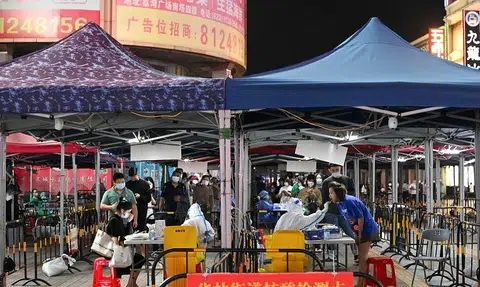 China's Covid-19 cases surge to near 20,000, the highest since late April